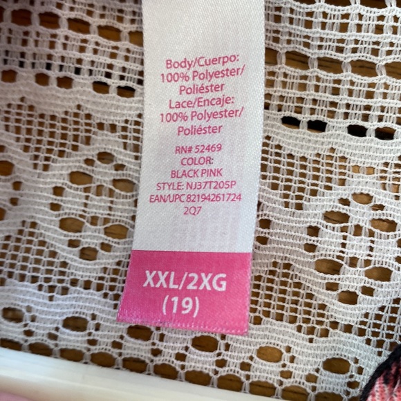 Pink tee - Picture 3 of 4